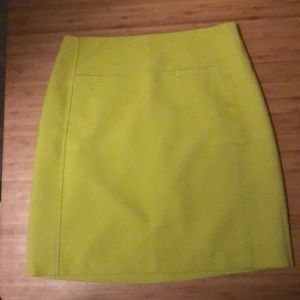 Ann Taylor LOFT Pencil Skirt. Lime green. Size: 0